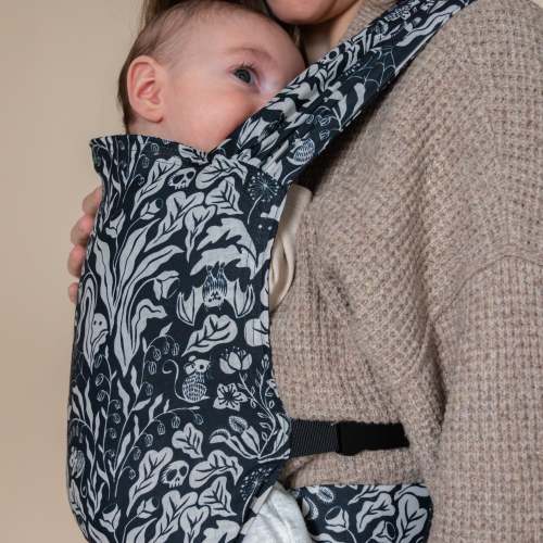 Hemlock Sprout Newborn Carrier | Grounded Everyday Comfort | hope&plum