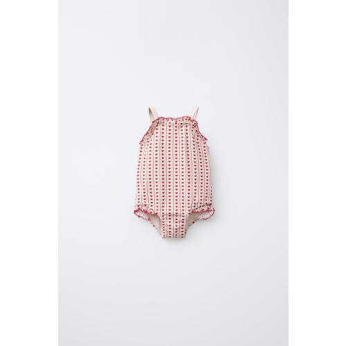 1-6 YEARS/ HEART PRINT SWIMSUIT - Red | ZARA United States