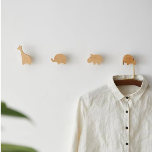 WONQEXZ Wall Hook,Child Baby Nursery Wood Wall Hook,Natural Wild Animal Coat Hooks,Wooden Hooks,Children Wall Mounted Hook,Set of 4