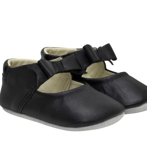 Sofia First Kicks Black – Robeez