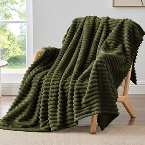 BEDELITE Fleece Throw Blanket for Couch - 300GSM Soft & Warm Fluffy Olive Green Blanket, Decorative and Giftable Striped Blankets for Women, Men, 50"x60"