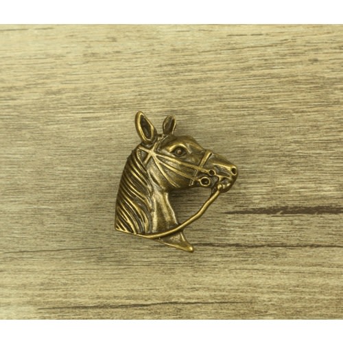 Bronze Horse drawer knobs / Horse cabinet / Gothic Home Decor / Animal Shaped drawer knobs / Furniture Hardware,Z-001
