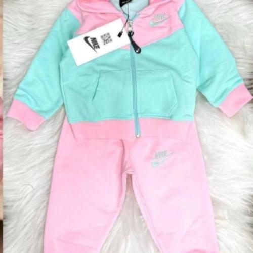 Babies & Toddlers Jogging Set 6M-18M
Selective...
