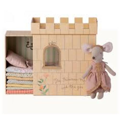 Princess and the Pea, Big Sister Mouse, Royal Collections by Maileg