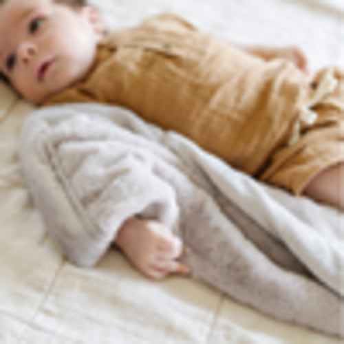 Saranoni Lush Mini Blankets: Baby-Soft & Cozy