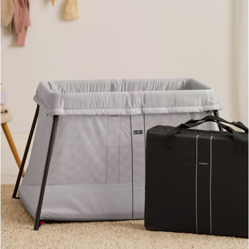 BabyBjörn Travel Crib Light