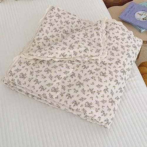 BuLuTu Cotton Muslin Toddler Girls Boys Quilted Blanket with Lace Edges, Soft Lightweight Baby Quilt, Chic Shabby Floral Crib Comforter, 47x59 Inches, Osmanthus Print, All Seasons