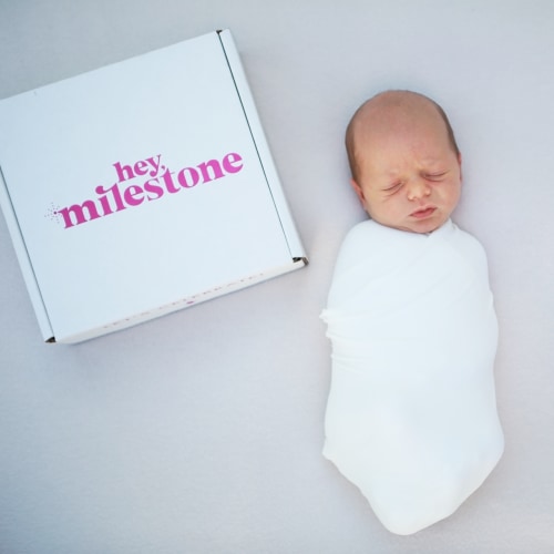 heymilestone.com/products/newborn-sample-box-1
