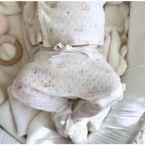 Pink Swan Print Organic Cotton Pointelle Layette 3 Pc Gift Set – Elegant Baby