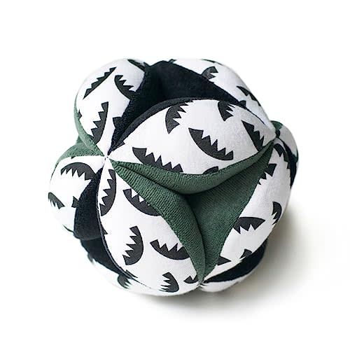 Wee Gallery Montessori Clutch Ball, Soft Cotton Visual Sensory Toys for Babies, Easy to Hold Baby Developmental Toy for Infant Play