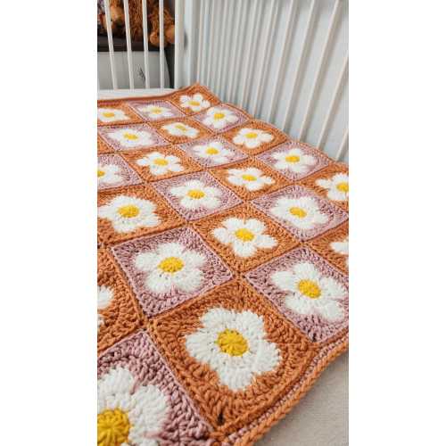 CUSTOM Crochet Daisy Granny Square Blanket | Baby Lovey | Crochet Baby Blanket | Flower Blanket | Heirloom Baby Blanket | Vintage Blanket