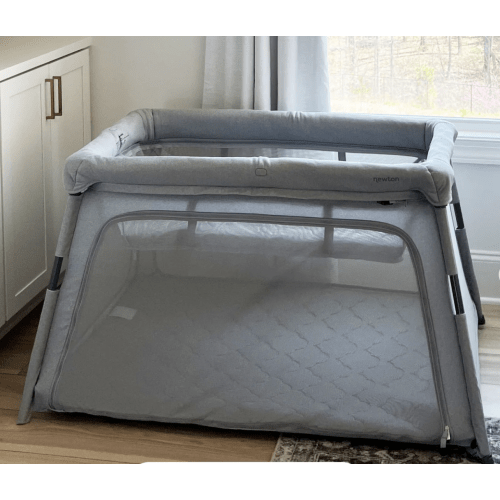 Newton Deluxe Travel Crib & Play Yard w/Bassinet Attachment
