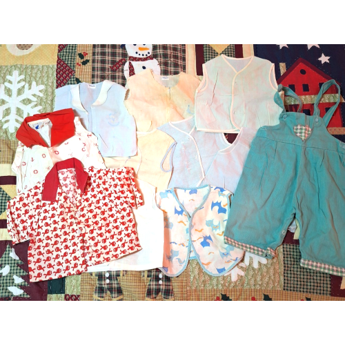 Lot Of Vintage Baby Clothes 0-3 Months 11 Pieces