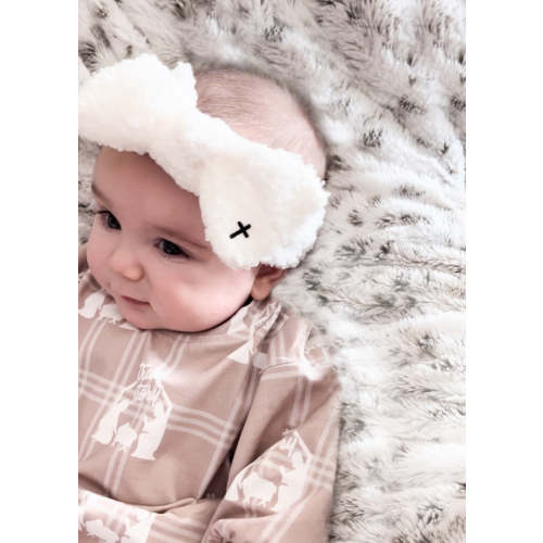 Shepherd Bow – OUR HOUSE ABOVE