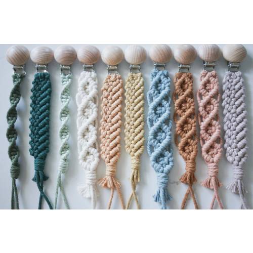 WOOD Macrame Pacifier Clip //Gender Neutral colors//