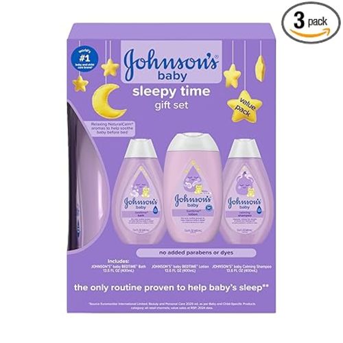 Johnson's Baby Sleepy Time Gift Set with Calming Bedtime Bath, Bedtime Lotion & Calming Shampoo, Baby Bedtime Essentials with Relaxing NaturalCalm Aromas, Hypoallergenic, 3 Items
