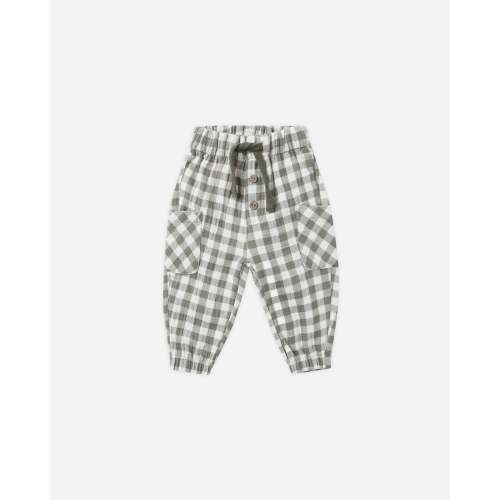 Luca Pant || Forest Check – Quincy Mae