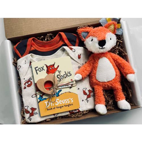 Baby Shower Gift Box, Baby Boy or Girl Gender Neutral Fox Gift Set, Personalized Card - Unisex, Onesie, Newborn Basket, Book, Gift Wrap