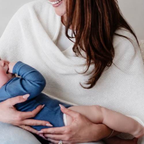 Nestling Baby™ Nursing Cover WHITE