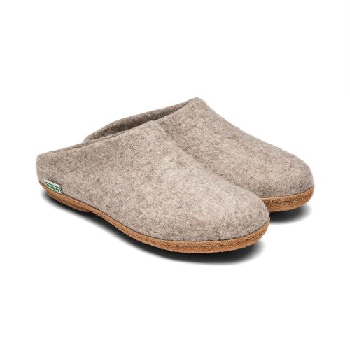 Handmade Wool Felt Slippers with Arch Support and Leather Sole – Kyrgies