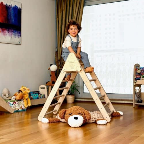 Foldable Climbing Triangle with Ramp
