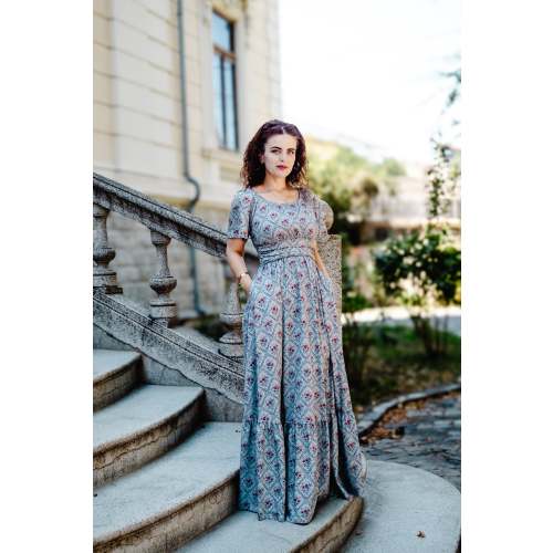 Rhiannon ~ Laureate Dress