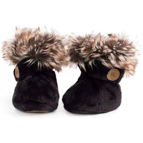 PETIT COULOU Fur Booties for Baby - Keep your Newborn Warm and Cozy - Made From Vegan Fur and Plush - Super Soft Minky Slippers for Babies