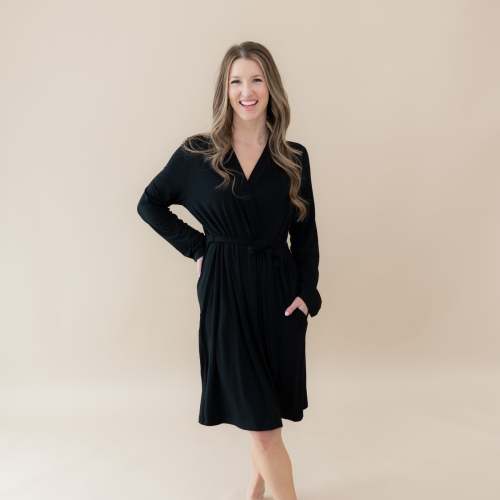 Women’s Lounge Robe in Midnight | Bamboo Robe | Kyte Baby