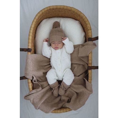 TEXTURED RIBBED COTTON BLANKET | BROWN