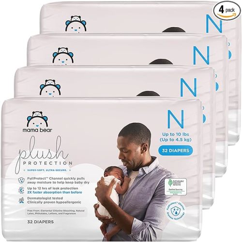 Amazon Brand - Mama Bear Plush Protection Diapers - Size Newborn, One Month Supply, Hypoallergenic Premium Disposable Baby Diapers, 128 Count (Pack of 4), White and Cloud Dreams