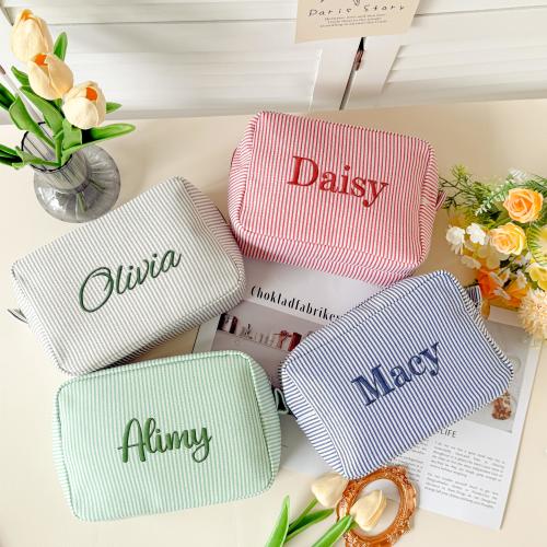 Personalized Monogrammed Seersucker Toiletry Bag/ Custom Bridesmaid Makeup Bag/ Embroidered Cosmetic Bag/ Bridesmaid Gift/ Bridal Party Gift