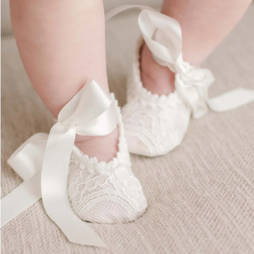 Victoria Lace Booties – Baby Beau and Belle