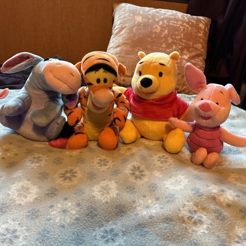 Vintage Disney Winnie The Pooh 7” animals-set of 4