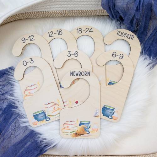 Wizard Clothing Dividers, Wizard Baby Clothing Divider, Wood Wardrobe Divider, Nursery Closet Divider, Magical Nursery Theme B53