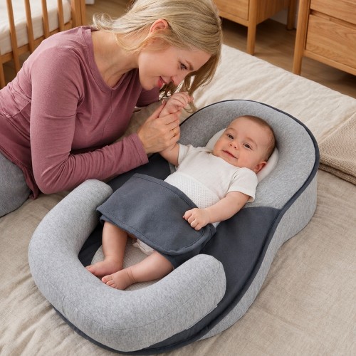 Portable Baby Bed Anti Roll, Anti-Spit Up, Inclined Adjustable Nest with Cushion
