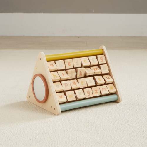 Activity Triangle - Wonder & Wise by Asweets | Maisonette