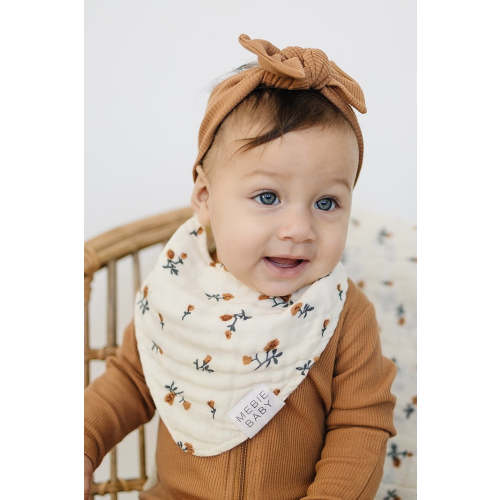 Cream Floral Muslin Bib