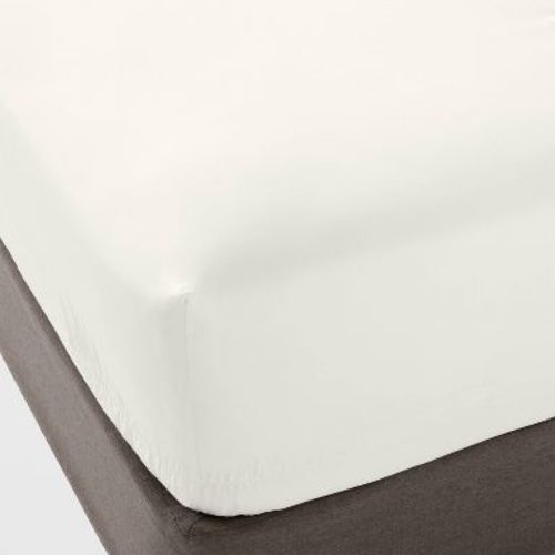 King 400 Thread Count Performance Fitted Sheet Sour Cream - Threshold™: Cotton Sateen, Machine Washable, Fits 18" Mattress