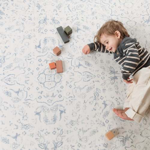 Delft Blue Floral Play Mat | Emile - Little Nomad | House of Noa