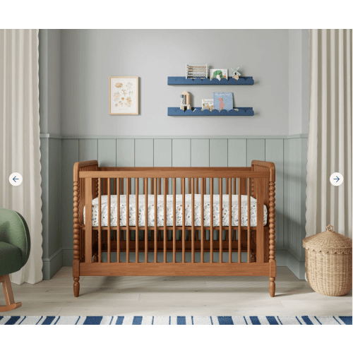 Nestig The Briar Crib in Walnut