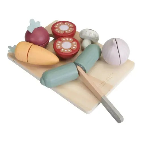 Cutting board with vegetables