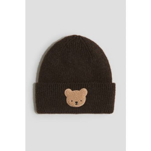 APPLIQUÉD BEANIE