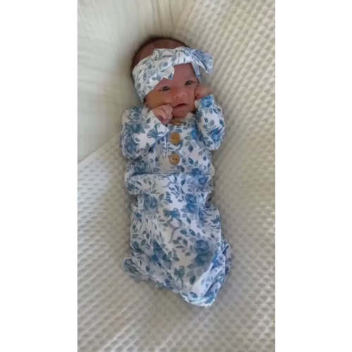 Betsy's Blooms Newborn Baby Knot Gown & Hat Set