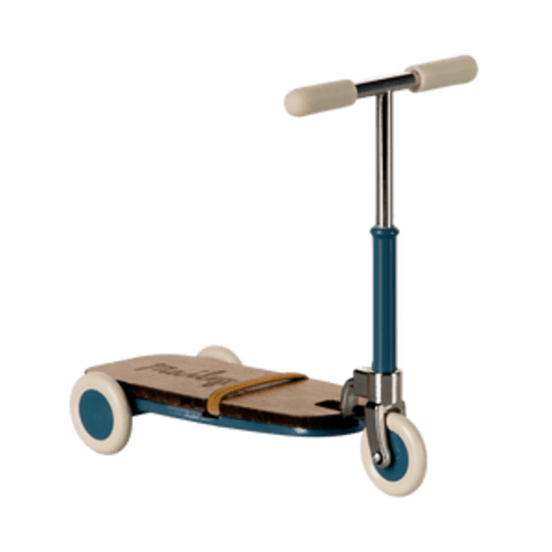 Maileg Scooter - Featured in the LouiMax Movie - Maileg USA