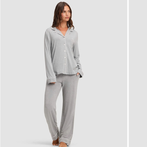 Women's Bamboo Stretch-Knit Long Sleeve Pajama Set | Cozy Earth