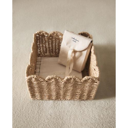 SMALL SCALLOPED BASKET | Zara Home United States of America