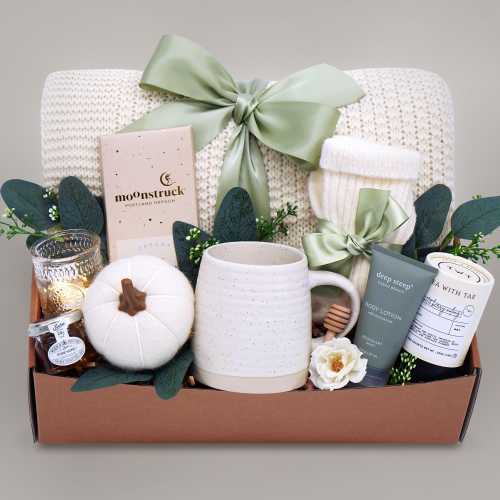 Hug In A Box, Thinking Of You Box, Encouragement Gift, Hygge Gift Box, Cozy Care Package, Self Care Basket, Blanket Gift Box with Mug