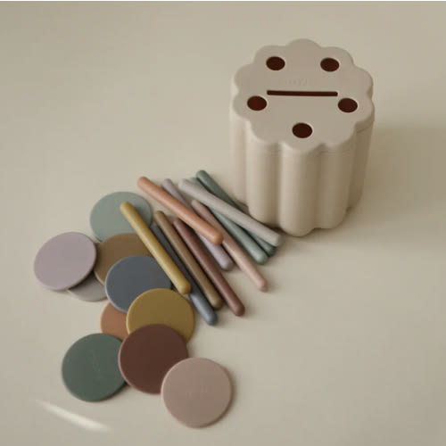 Coin & Tube Sorting Set – Mushie