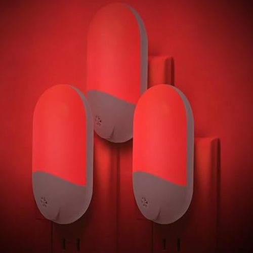670nm Red Light Night Light for Sleep Therapy[3 Pack] - Auto On/Off LED Night Light Plug into Wall for Baby Nursery Bedroom Bathroom - Melatonin Promoting Natural Sleep Aid - with Dusk to Dawn Sensor