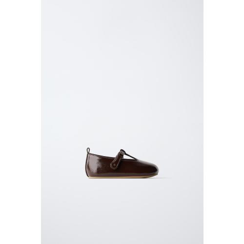 BAREFOOT PATENT BALLET FLATS - Brown | ZARA United States